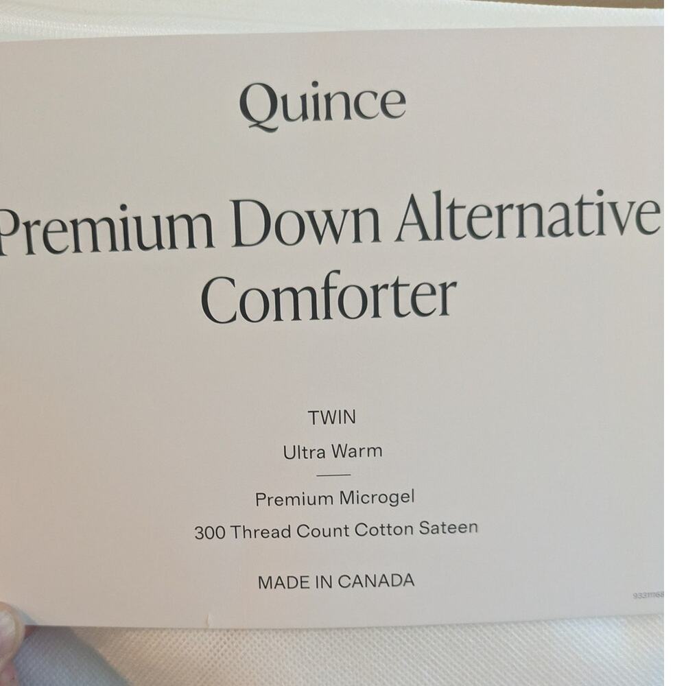 Quince TWIN Duvet Insert Ultra Warm Premium Down Alternative Comforter NEW - Picture 5 of 5